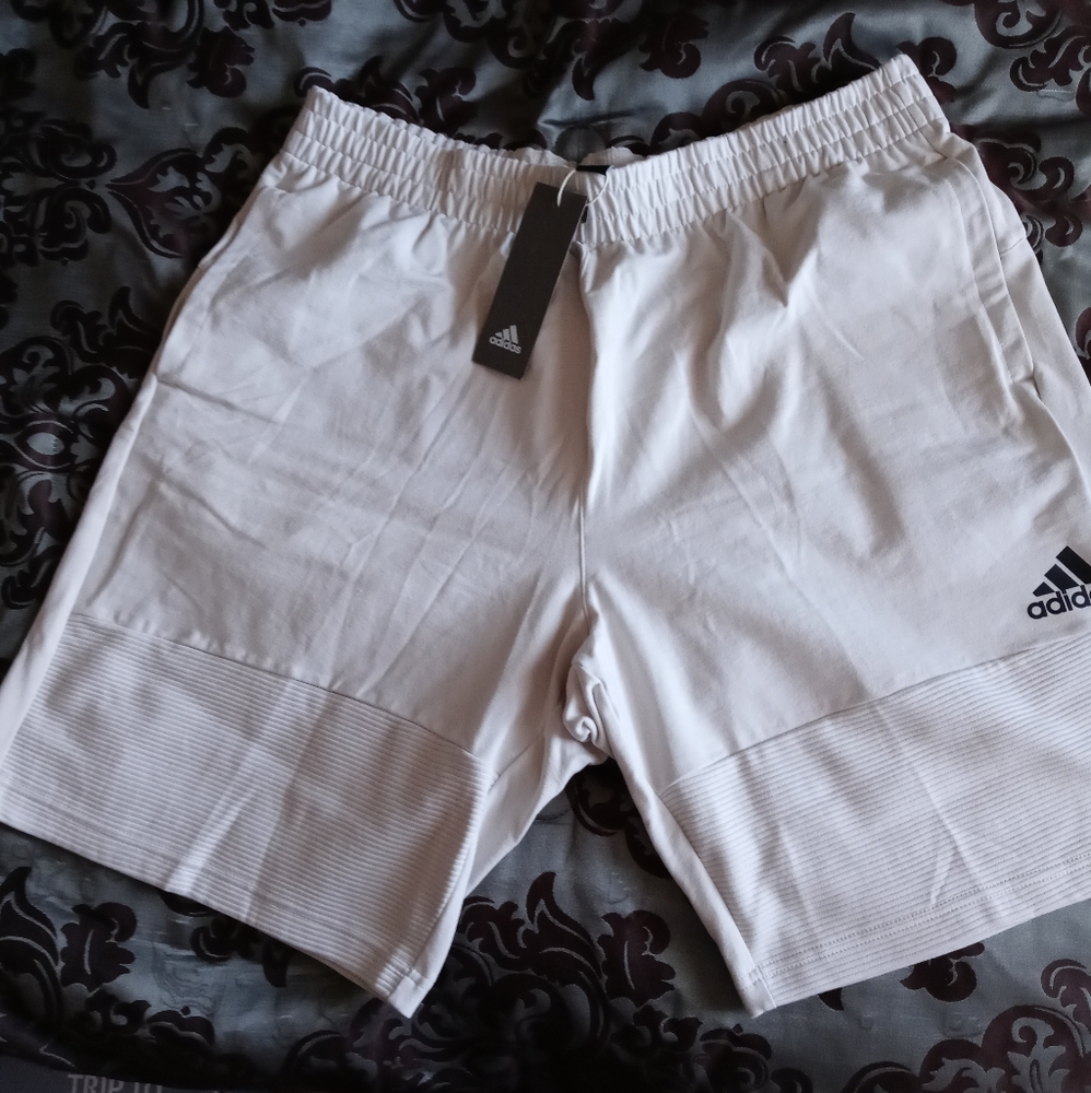 Addidas casual shorts
